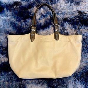 Vintage Leather Coach Purse/handbag